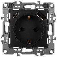 Розетка с заземлением и со шторкой и 2хUSB, без рамки Эра Эра 12 12-4108-05