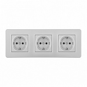 Розетка с заземлением и со шторкой Arte Milano SET16-3 SET16-3-40-1x3 silver Розетка с заземлением и со шторкой Arte Milano SET16-3 SET16-3-40-1x3 silver