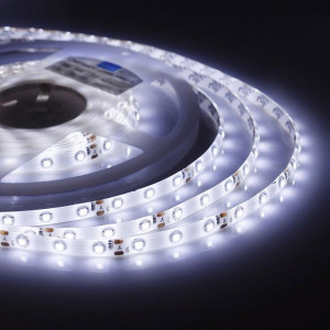 Лента светодиодная Apeyron Electrics Стандарт (в блистере) smd 3528 10-131 Лента светодиодная Apeyron Electrics Стандарт (в блистере) smd 3528 10-131