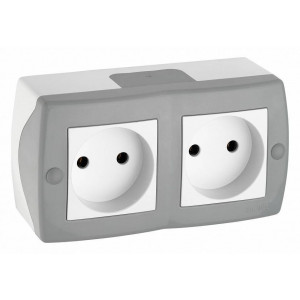 Блок с розетками без заземления Mono Electric Octans IP20 104-020006-121 Блок с розетками без заземления Mono Electric Octans IP20 104-020006-121