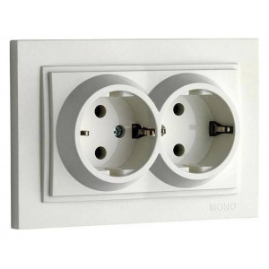 Розетка двойная с заземлением Mono Electric Despina 102-252504-120 Розетка двойная с заземлением Mono Electric Despina 102-252504-120