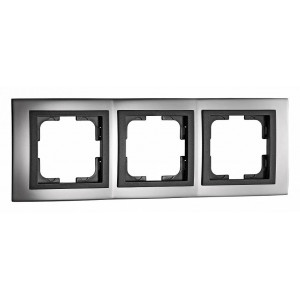 Рамка на 3 поста Mono Electric Chrome 106-420000-162 Рамка на 3 поста Mono Electric Chrome 106-420000-162
